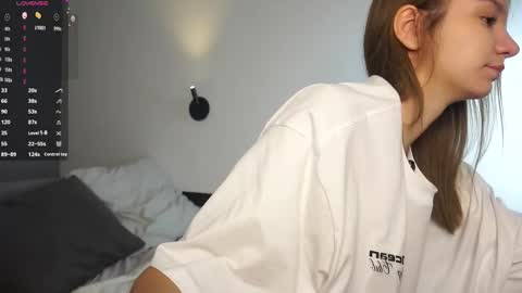 Elza online show from November 30, 7:54 pm