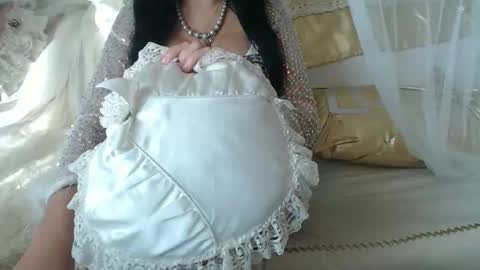 Lilu online show from November 2, 6:46 am