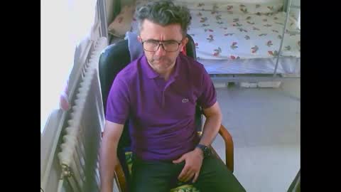 lokoum39 online show from May 1, 5:40 pm