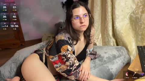 lola_aspis online show from December 1, 3:54 pm