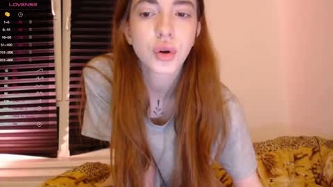 Lola online show from October 10, 9:41 pm