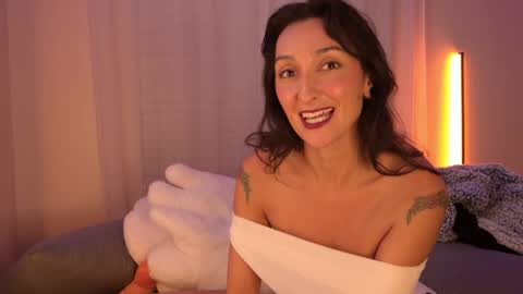 lola_la_lita online show from May 3, 1:33 am