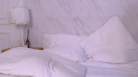 lola_lewis online show from June 17, 2:16 am