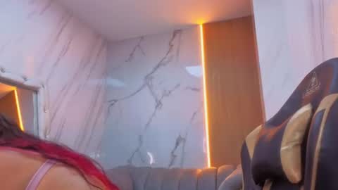 Lola online show from July 14, 8:14 pm