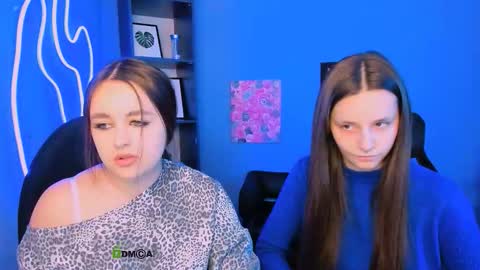 lola_shyy online show from February 26, 11:46 am