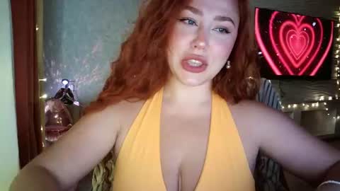 LolaaMint  online show from July 22, 10:50 am