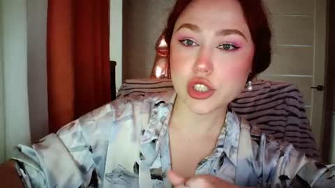 LolaaMint  online show from June 12, 1:54 pm