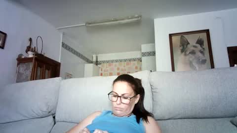 LOLA HUESO y ERIC online show from August 3, 9:04 am