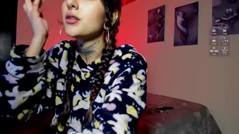 Lola online show from November 24, 12:31 am