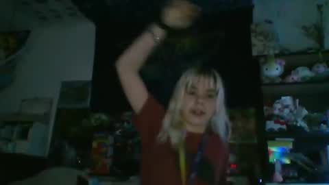 Lola Lixx online show from December 6, 12:51 am