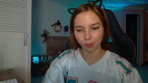 Lola doll online show from November 6, 8:34 pm