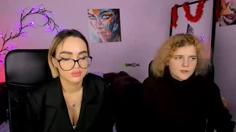 lolli_popsi online show from December 3, 1:34 pm