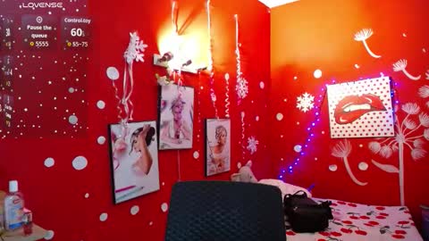 lollita_little online show from November 21, 11:19 am