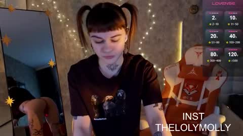 Molli online show from November 22, 10:57 am