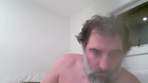 THE SEXIEST MAN ALIVE online show from July 7, 2:46 am