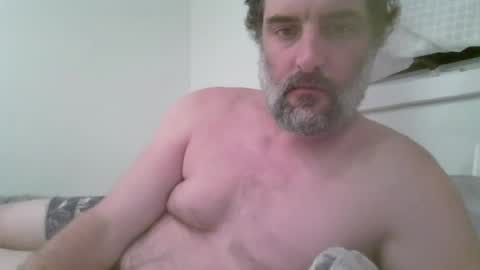 THE SEXIEST MAN ALIVE online show from June 15, 2:25 am
