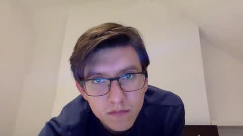 Snapshot of londonboy405 chatting on October 24, 4:08 pm londonboy405 online show from October 24, 4:08 pm