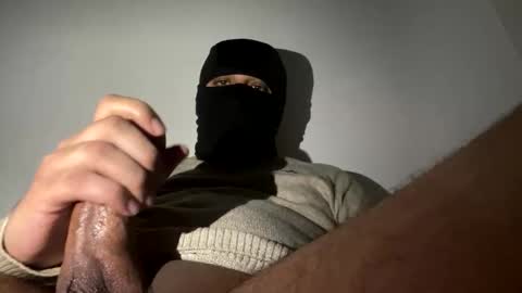 londonluxelad online show from March 30, 3:06 am