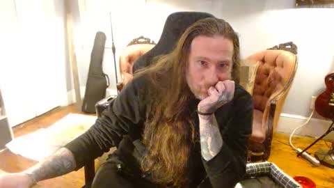 longhair online show from November 7, 2:58 am