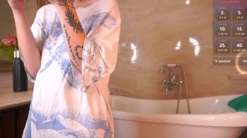  Adele Ellie and Lou   Sally Dana and Bonnie online show from November 29, 2:25 pm