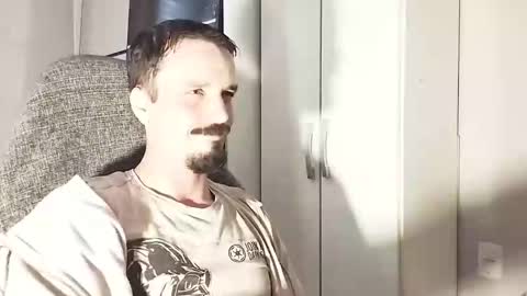 Lucas online show from November 11, 12:40 pm