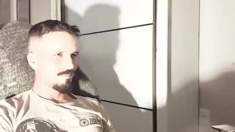 Lucas online show from March 17, 6:24 pm