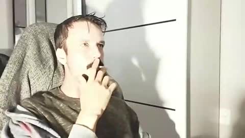 Lucas online show from March 10, 1:04 pm