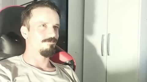 Lucas online show from December 30, 1:14 pm