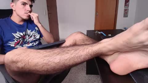 looki 16 online show from October 26, 8:52 pm