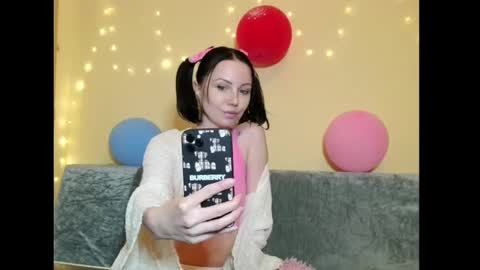 Snapshot of loonsey chatting on March 12, 9:03 pm loonsey online show from March 12, 9:03 pm