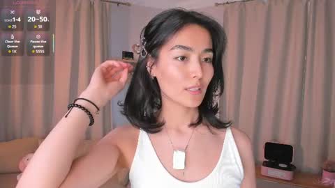 Lora control 2 min for every new Fan Club subscriber online show from July 11, 9:12 am