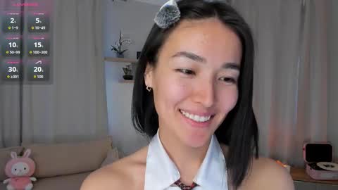 Lora control 2 min for every new Fan Club subscriber online show from January 11, 9:04 am