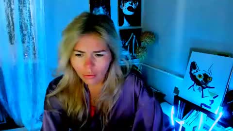 Lora online show from July 29, 2:44 am