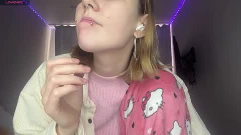 Lora online show from March 12, 6:17 am