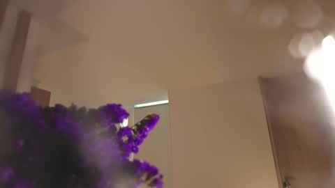 Deborah Daz online show from November 27, 4:03 pm