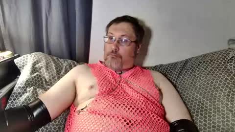 lordmegatron22 online show from May 19, 1:56 am