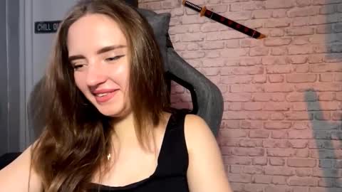 Molly online show from October 21, 10:42 am