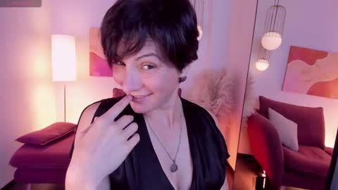 Snapshot of loren_daze chatting on October 1, 2:27 pm Loren online show from October 1, 2:27 pm