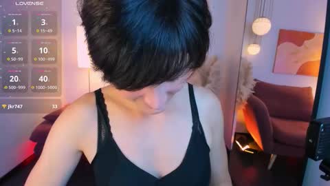 Snapshot of loren_daze chatting on October 15, 2:40 pm Loren online show from October 15, 2:40 pm
