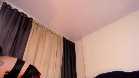 lesly lorena online show from June 30, 9:57 pm