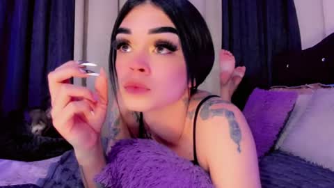 lesly lorena online show from July 3, 3:44 am