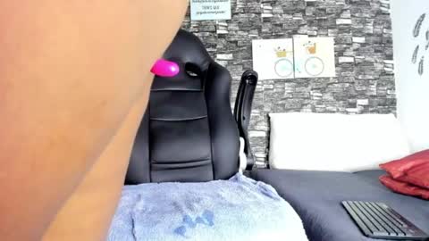 Ashley Cotez online show from June 23, 2:01 pm