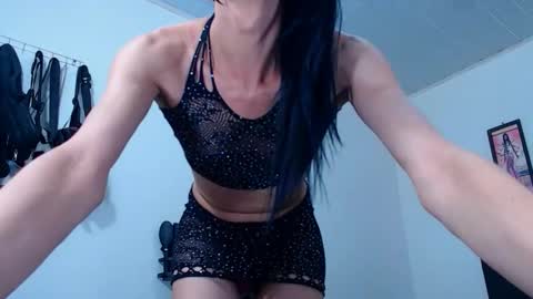 lorenferriso_1 online show from March 14, 7:56 am