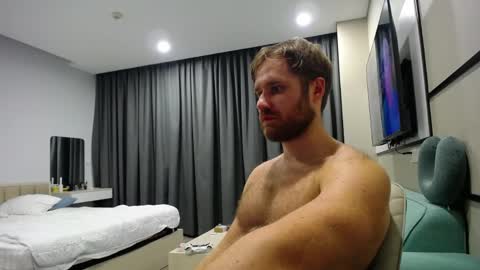 Lorenz online show from May 1, 1:05 pm