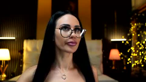 LoretteLorena online show from July 5, 4:19 am