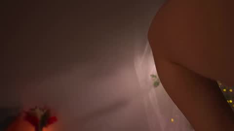 Snapshot of lorrie_love_story chatting on October 7, 8:54 am Lorrie online show from October 7, 8:54 am