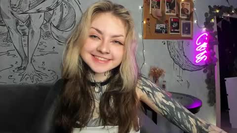 lostallice online show from March 12, 8:41 am