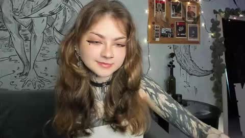 lostallice online show from October 4, 4:54 am