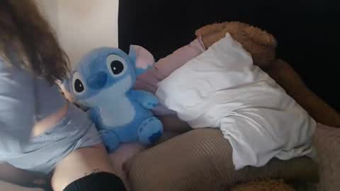 nefisa nef online show from February 20, 5:15 pm