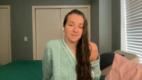 lothlori online show from May 1, 11:32 pm